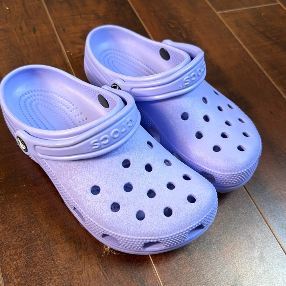 Brand new lavender/ purple crocs size 7